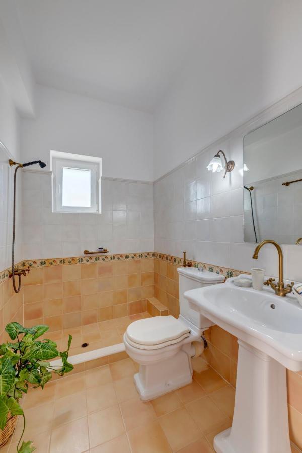 Cycladic Aura - Traditional Holiday Cottage 피니카스 외부 사진
