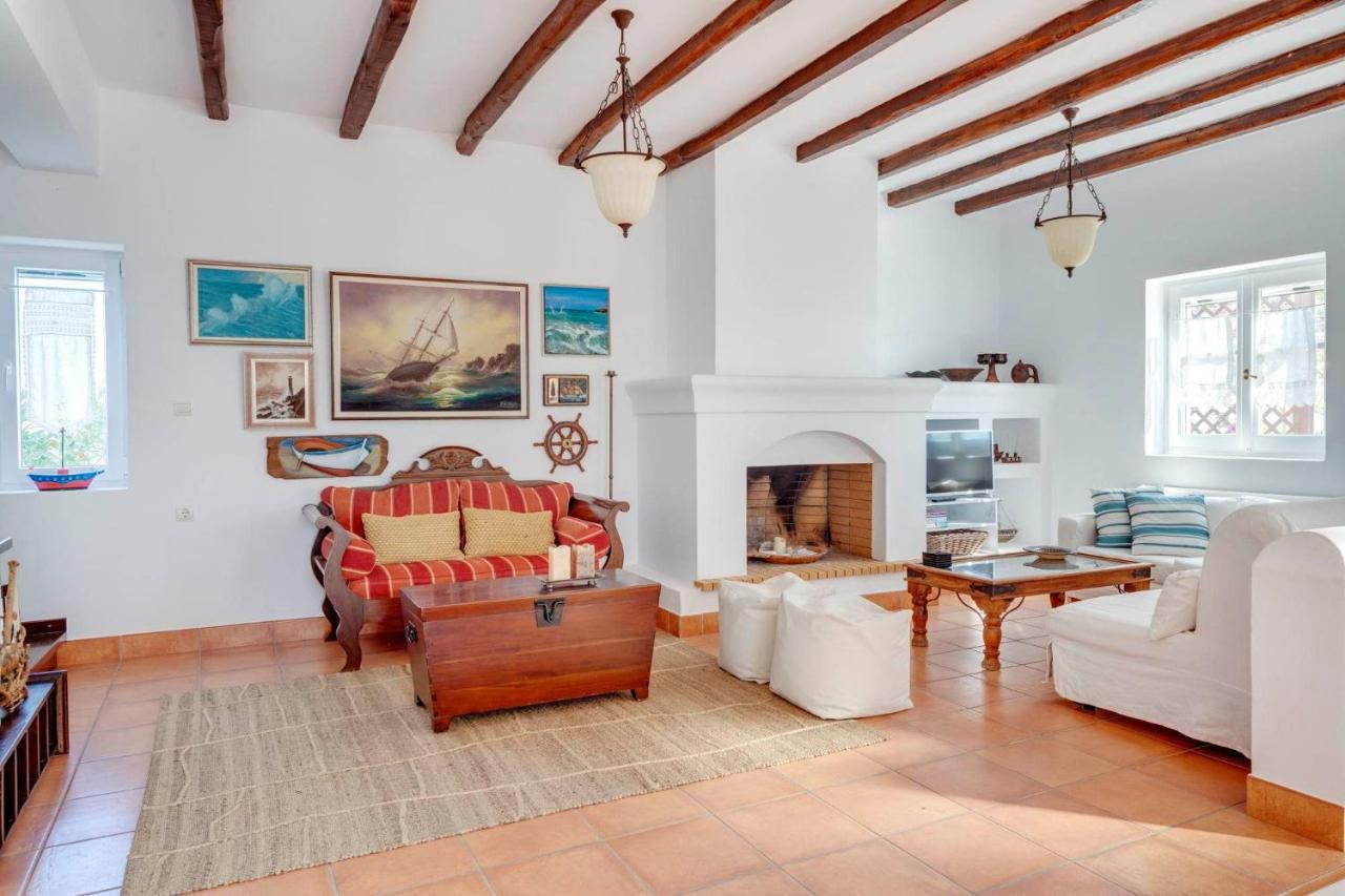 Cycladic Aura - Traditional Holiday Cottage 피니카스 외부 사진